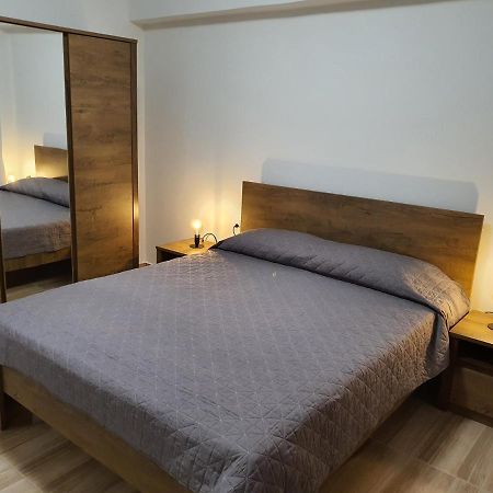 Perama View Apartments Eleousa エクステリア 写真